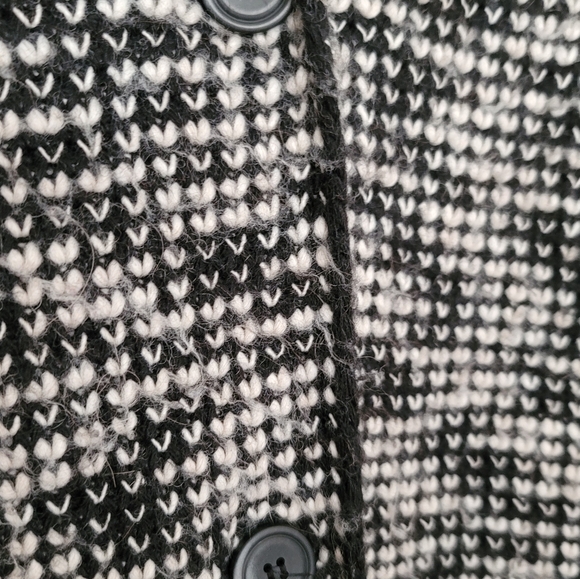 Cocogio Black White Knit Cardigan/Sweater Italy-Large - Picture 6 of 8